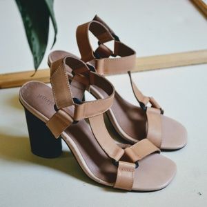 Jeffrey Campbell Block Heel Pump